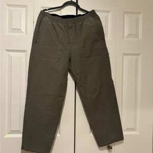lululemon athletica Men's Green Cargo
Pant Joggers